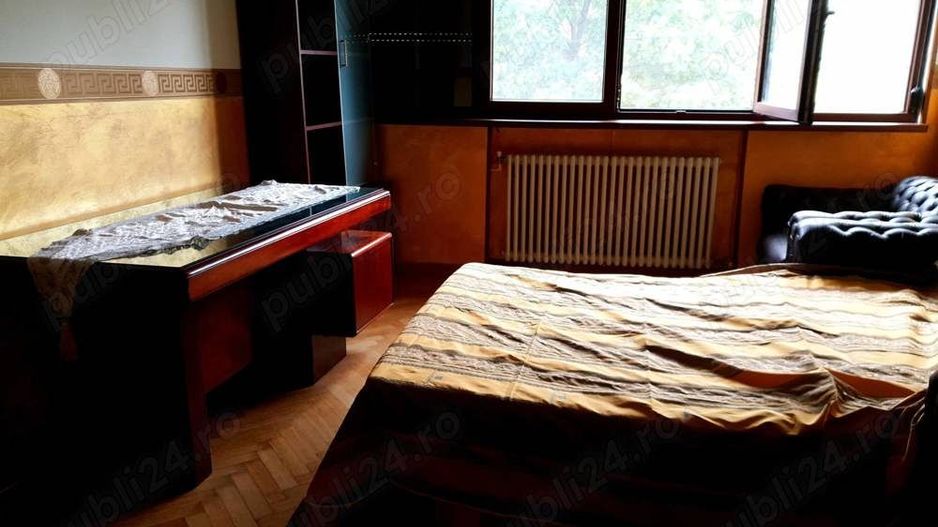 Apartament ultracentral Armeneasca 4camere 97mii - Poză 1