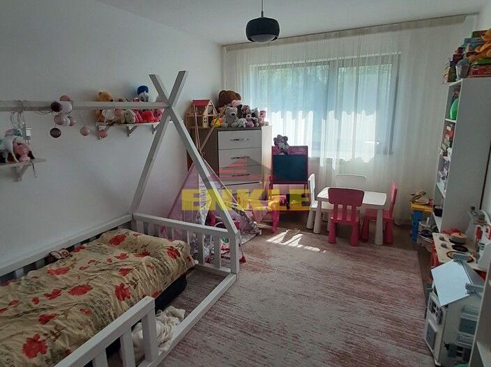 Vila 5 camere, Lebada , finisaje de lux, pret 295000 euro neg - Poză 6