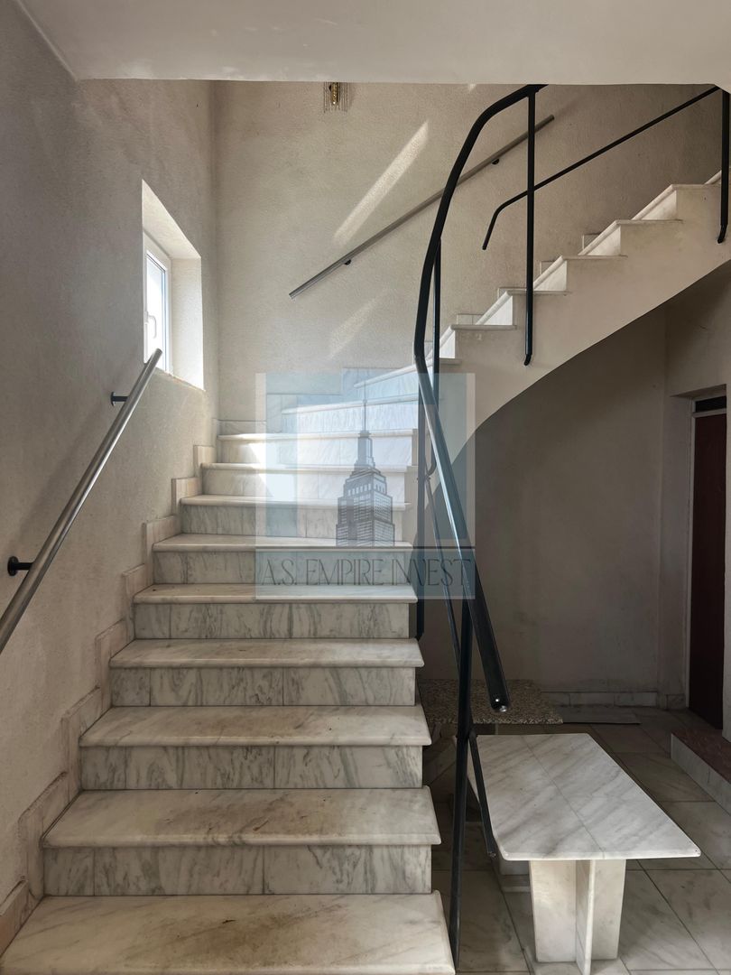 HALA 550 MP + birouri 110 mp+80 mp vestiare - zona Bartolomeu - Poză 9