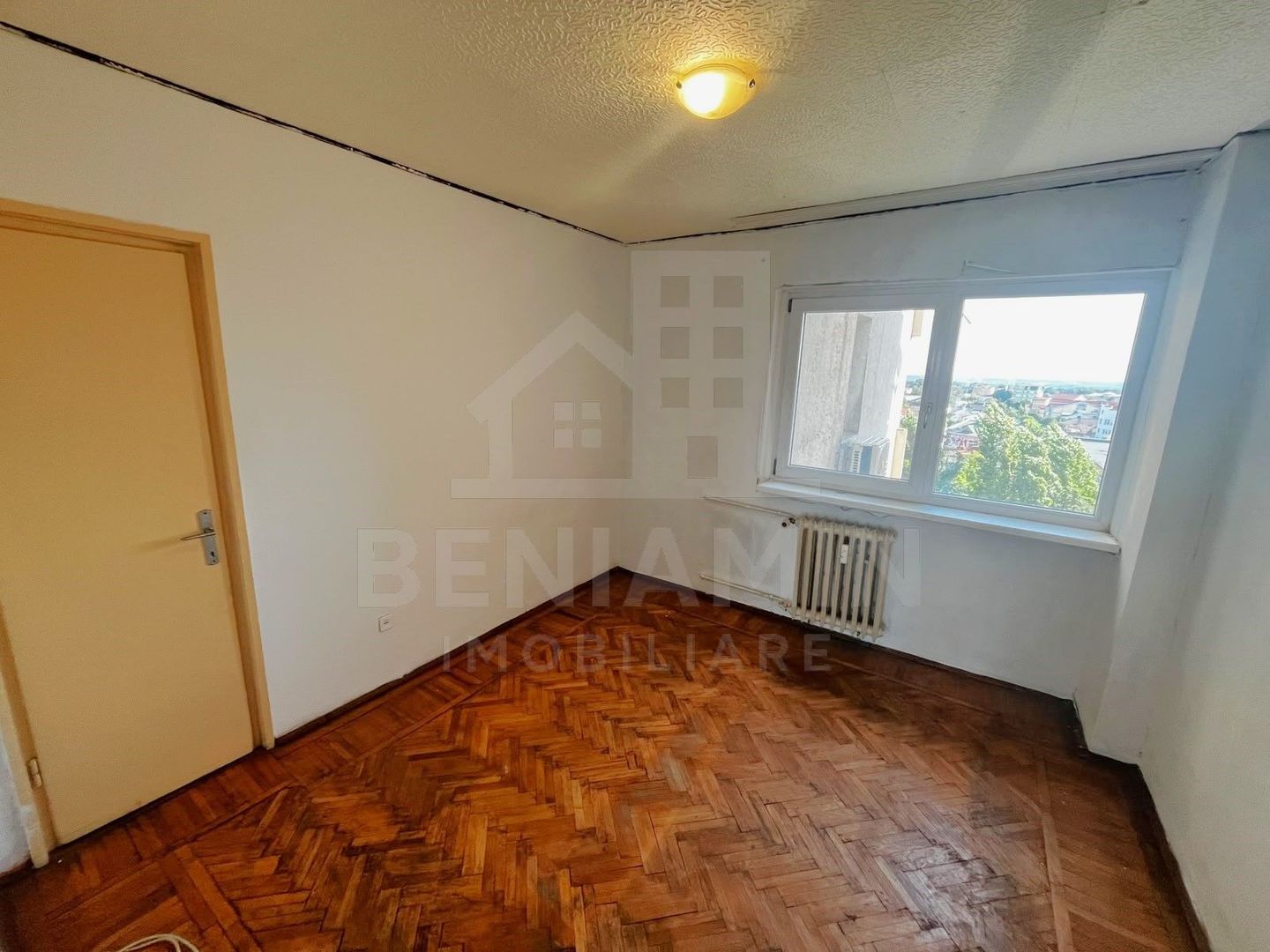 4 Camere-Calea Bucuresti-Rotonda-Spital Neuro-2 Bai-77mp-Liber - Poză 3