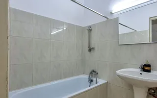 Apartament parter Piața Romană | 5 camere | Curte | 8 Locuri de Parcare - Poză 26