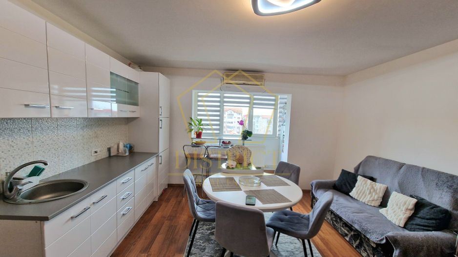 Apartament deosebit cu 3 camere | Calea Sagului - Poză 1