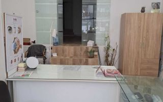 Spațiu de închiriat în centrul Iașului, recent renovat - Poză 2
