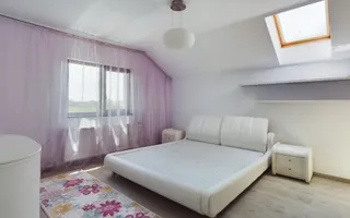 Vilă modernă cu 5 camere în Curtici - Poză 20