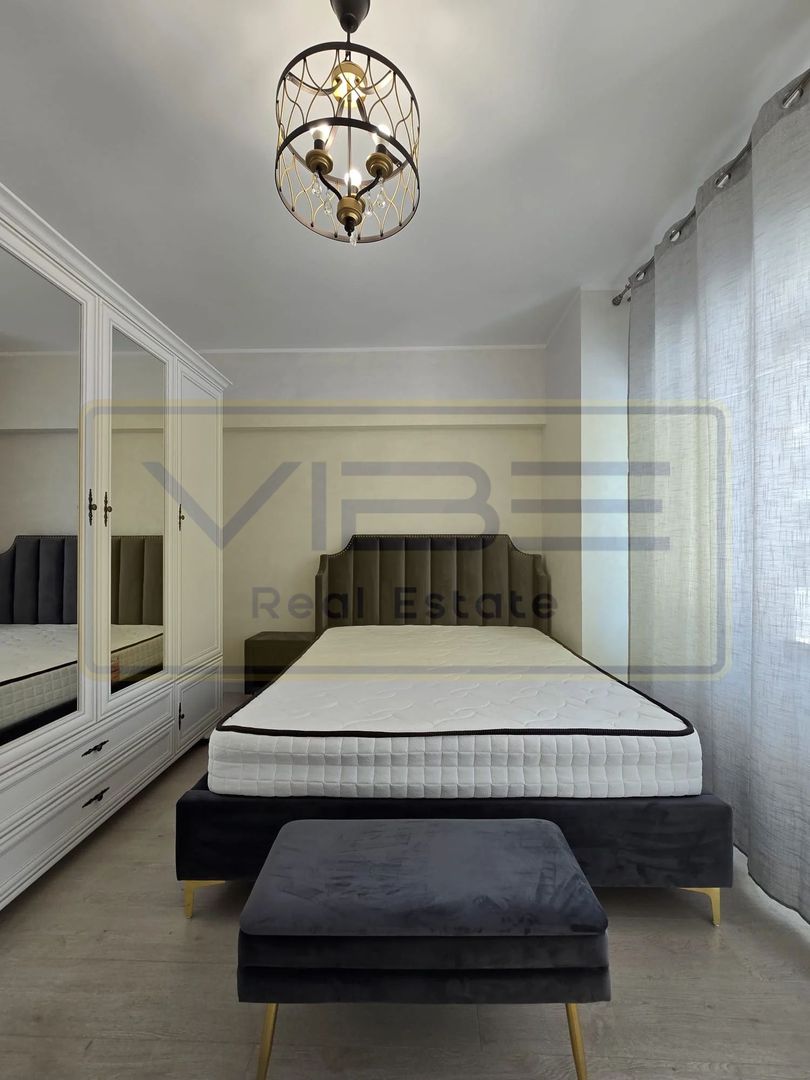 Royal  Town Copou - -INTABULAT -Decomandat - 2 Camere - 60mp - Poză 4