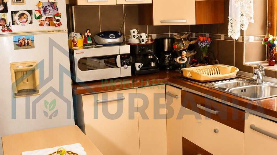 Casă/Vilă Ultracentrală Pașcani – Pe Colț – Ideal Business sau Locuință – Mobilată/Utilată - Poză 6