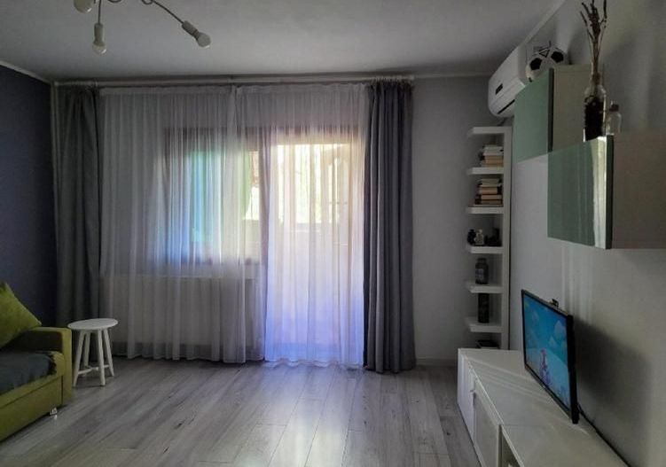 Sebastian - 2 camere, decomandat, comfort 1, bloc renovat, mobilat, utilat. - Poză 3