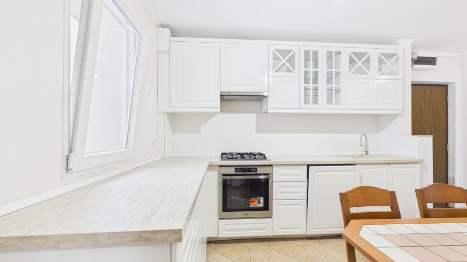 Apartament 3 camere decomandat, complet renovat - Metrou Lujerului - Poză 2