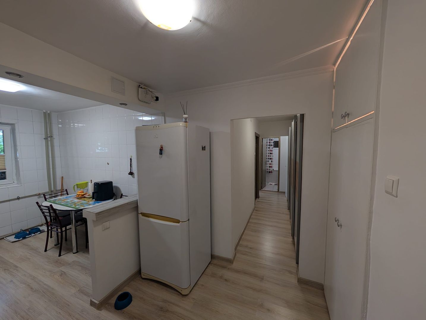 Apartament 4 camere mobilat și utilat Str. Soldat Vasile Croitoru - Poză 9