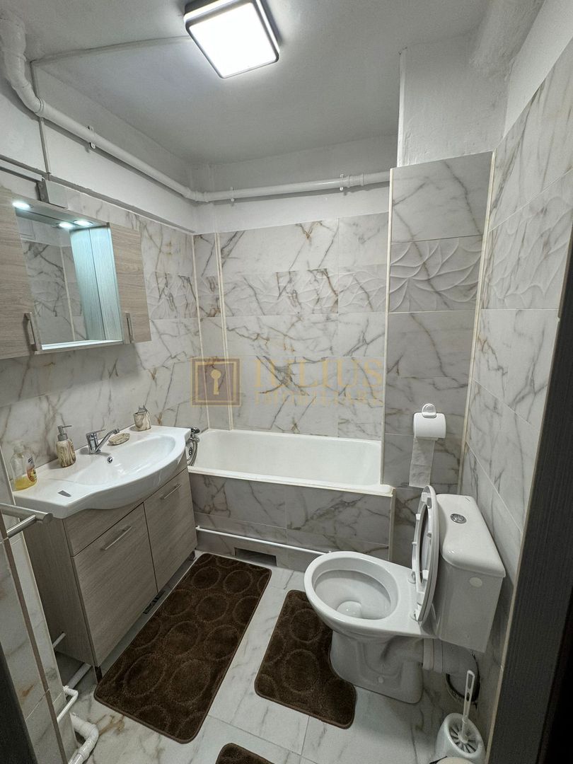 2 camere| cladire istorica| vis a vis de Catedrala| camere spatioase| - Poză 11
