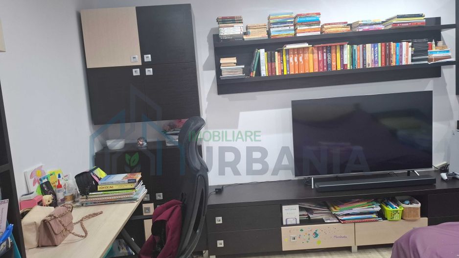 Apartament cu o cameră, decomandat, Nicolina, Iași - Poză 2