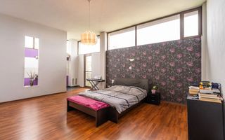 Vilă cu design și dotări deosebite de vânzare - Poză 8