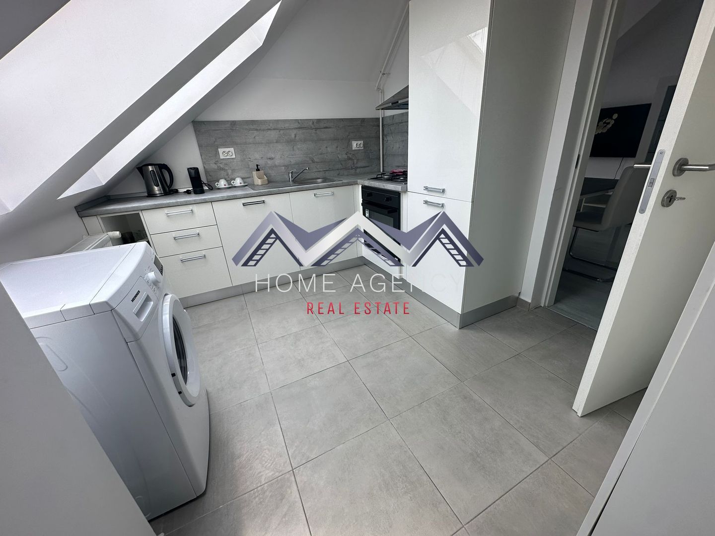 Apartament cu 3 camere | mobilat, utilat, bloc cu lift – comision 0 - Poză 4