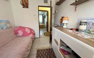 Apartament 2 camere decomandat zona Simeria (lângă piața Dolar) - Poză 6