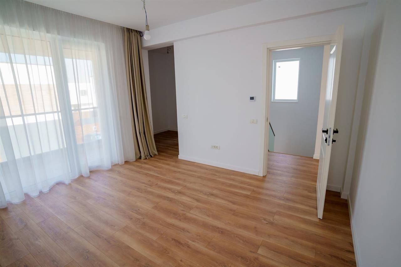 Vila individuala 4 camere | Tunari | Sistem Energetic Centralizat - Poză 13