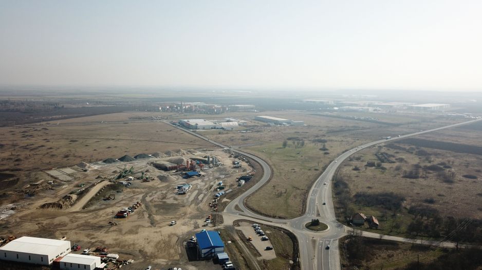 TEREN INDUSTRIAL/COMERCIAL ZONA AEROPORT 31.000 MP - Poză 1