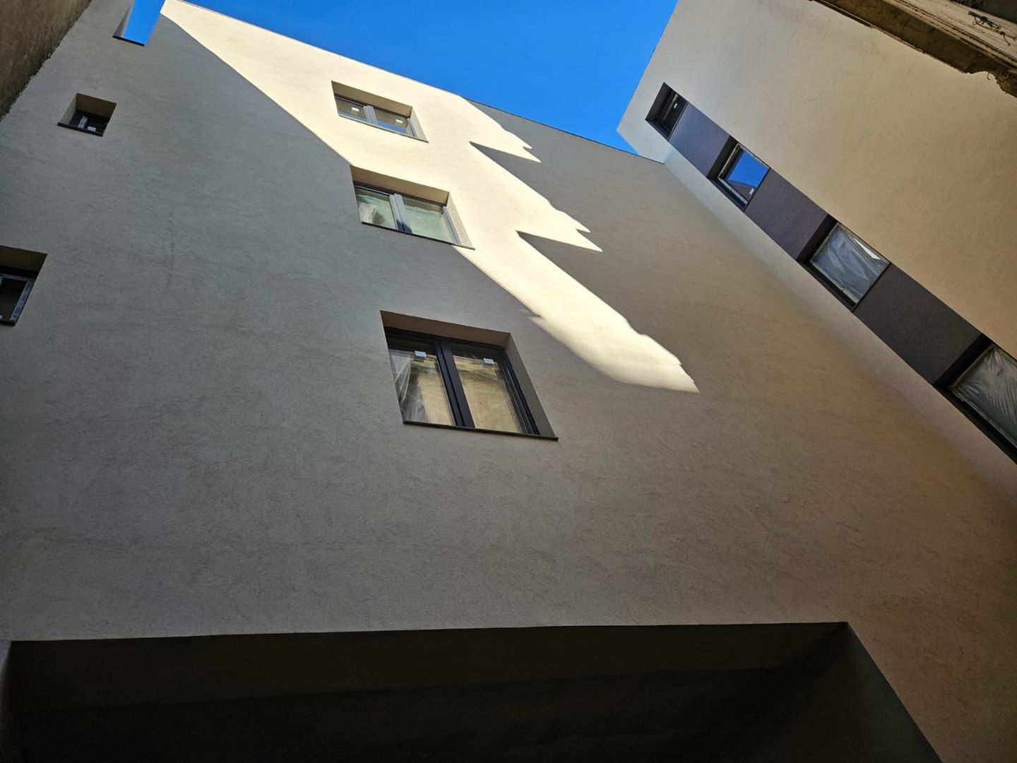 CLADIRE   ULTRACENTRAL  ZONA  FOISORUL  DE  FOC   se inchiriaza   p+3 - Poză 13