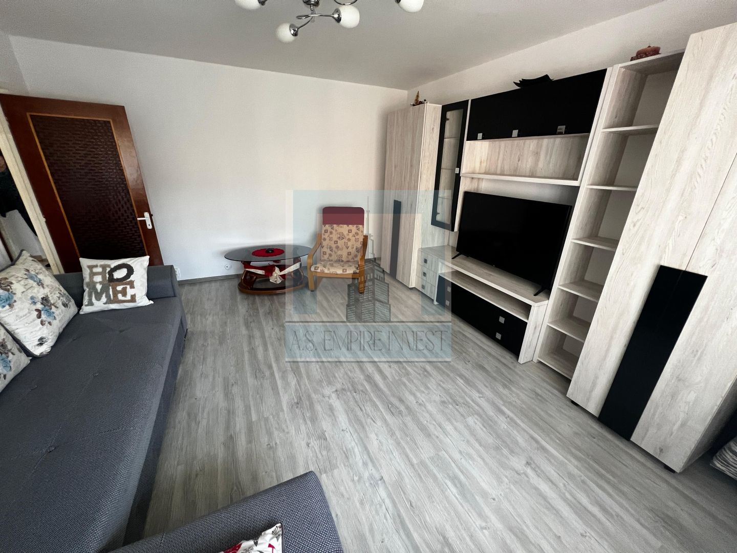 Apartament 3 camere decomandat, 2 bai - zona Racadau - Poză 1