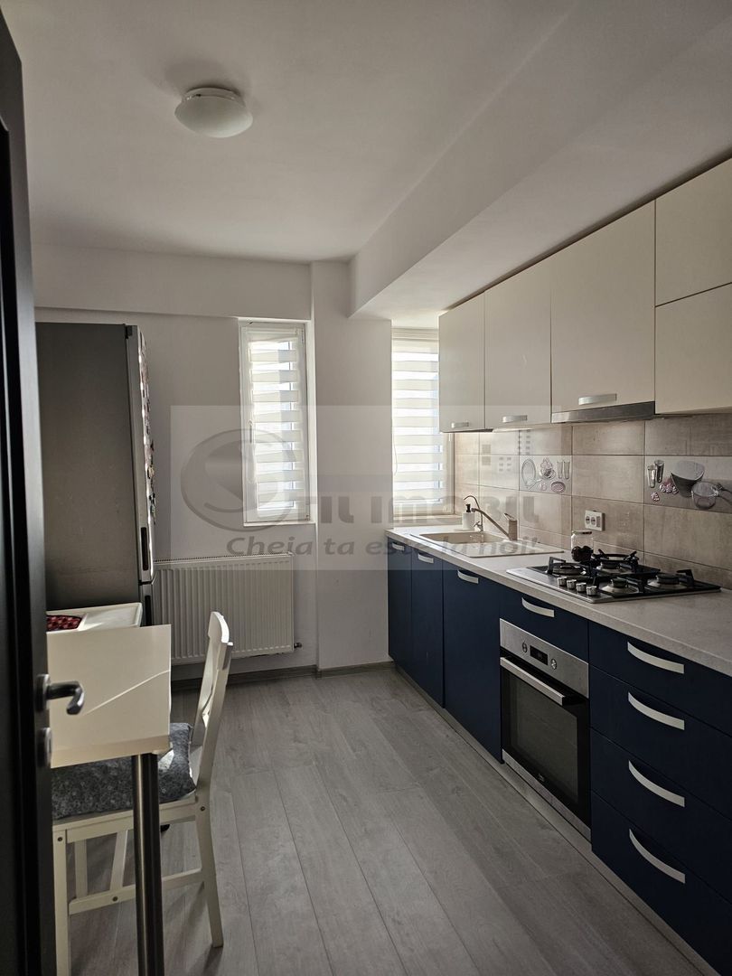 Bucium apartament 3 camere decomandat 145.000 euro - Poză 9