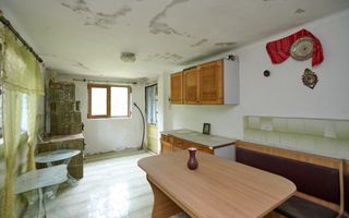 Casa cu teren generos - 4696 mp Apa Sarata - Campulung !! - Poză 37