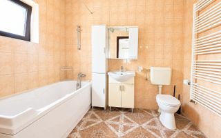 Casă recent renovată în cartierul Pârneava –Arad•400 mp teren•Oituz - Poză 7