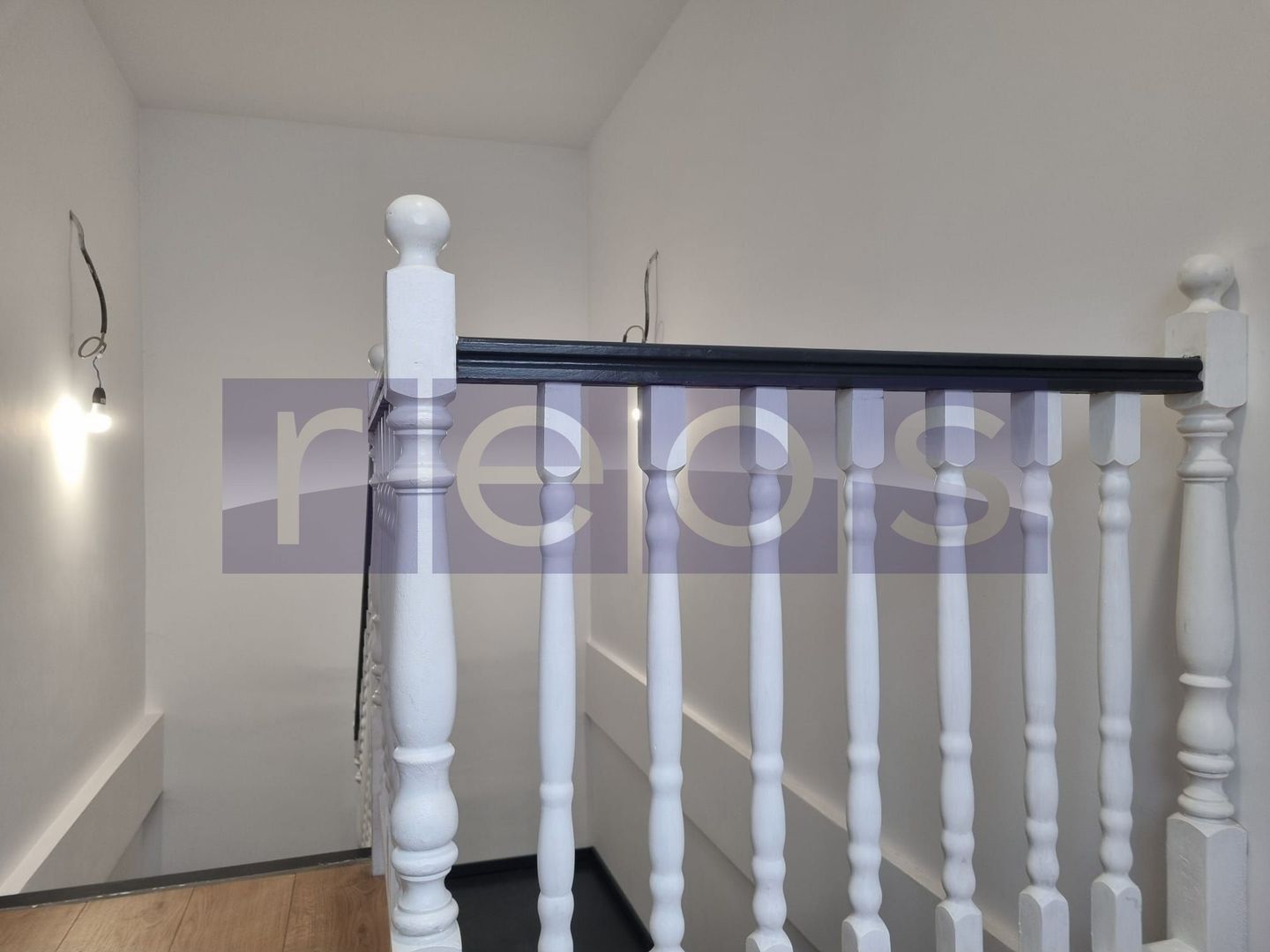 VANZARE VILA  CURTE INDIVIDUALA 7 CAMERE -Brancoveanu - Poză 11