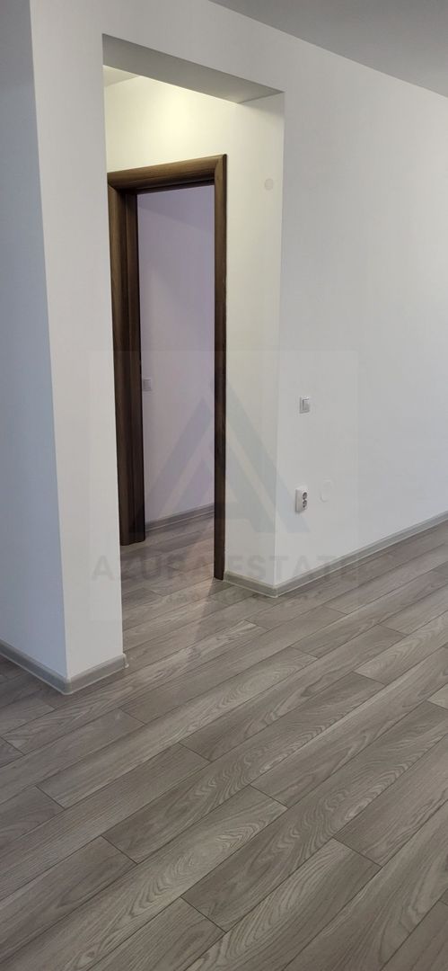 Apartament 3 camere 3 balcoane etaj 1 parcare  Calea Cisnadiei - Poză 2