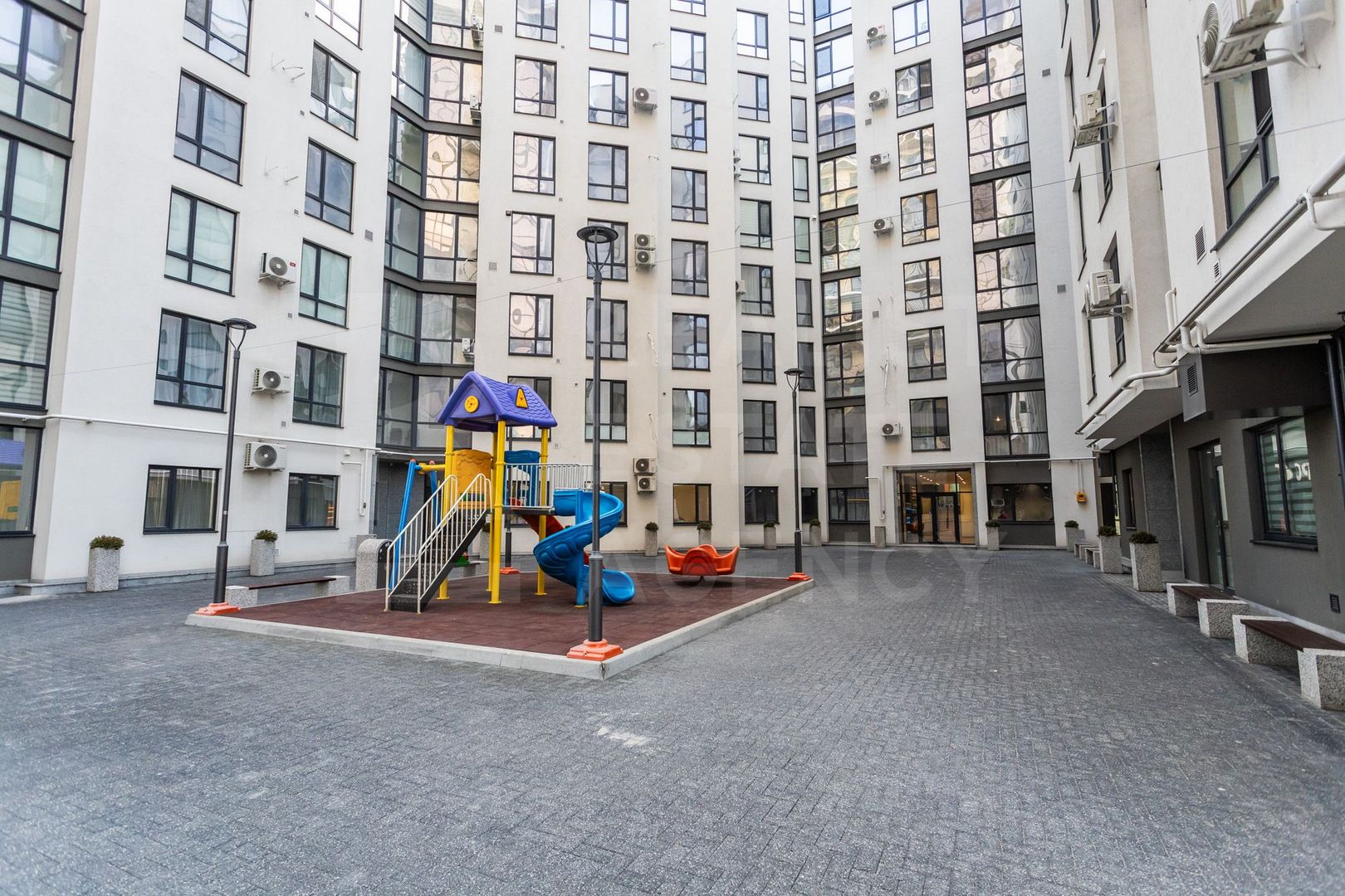 Chirie, apartament, 2 camere, bd. Renaşterii Naţionale, Rîşcani - Poză 5