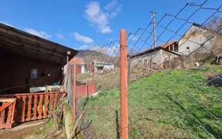 Casă din cărămidă | Teren 800 mp | Anexe tradiționale | Magura-Toplita - Poză 6