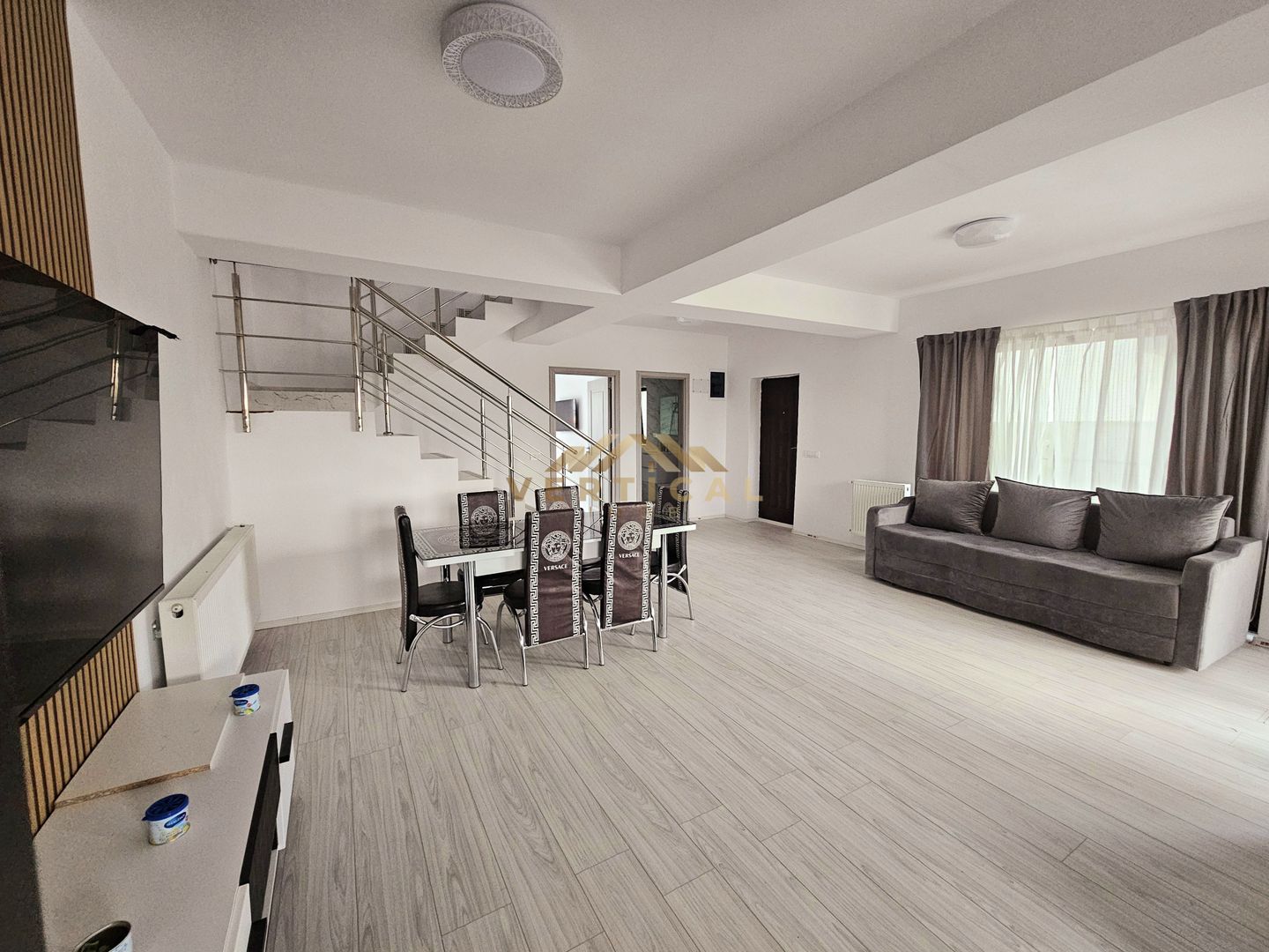 Vila 5 camere complet mobilata si utilata - comuna Berceni - Poză 1