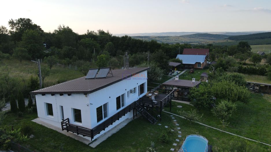 Casa de poveste cu 1.300 mp de teren, in Tocile - Poză 18