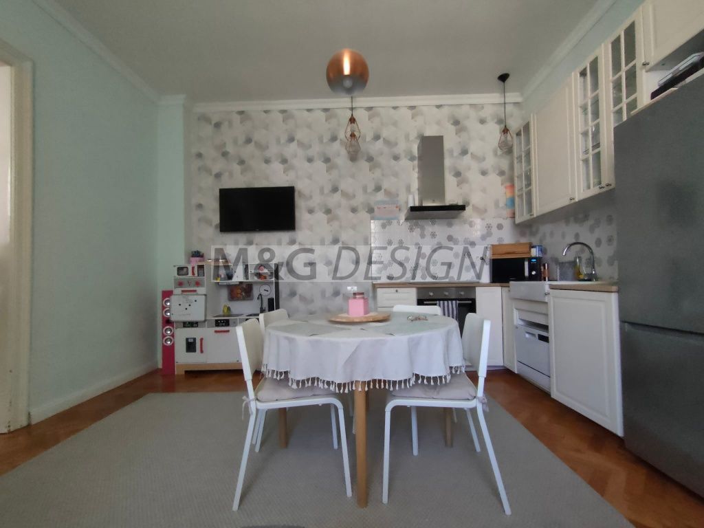Apartament 2 camere iosefin la curte comuna - Poză 2