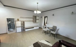 Apartament cu 2 camere, curte și loc de parcare - Poză 3