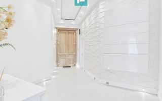 Apartament deosebit în clădire istorică central - Poză 11