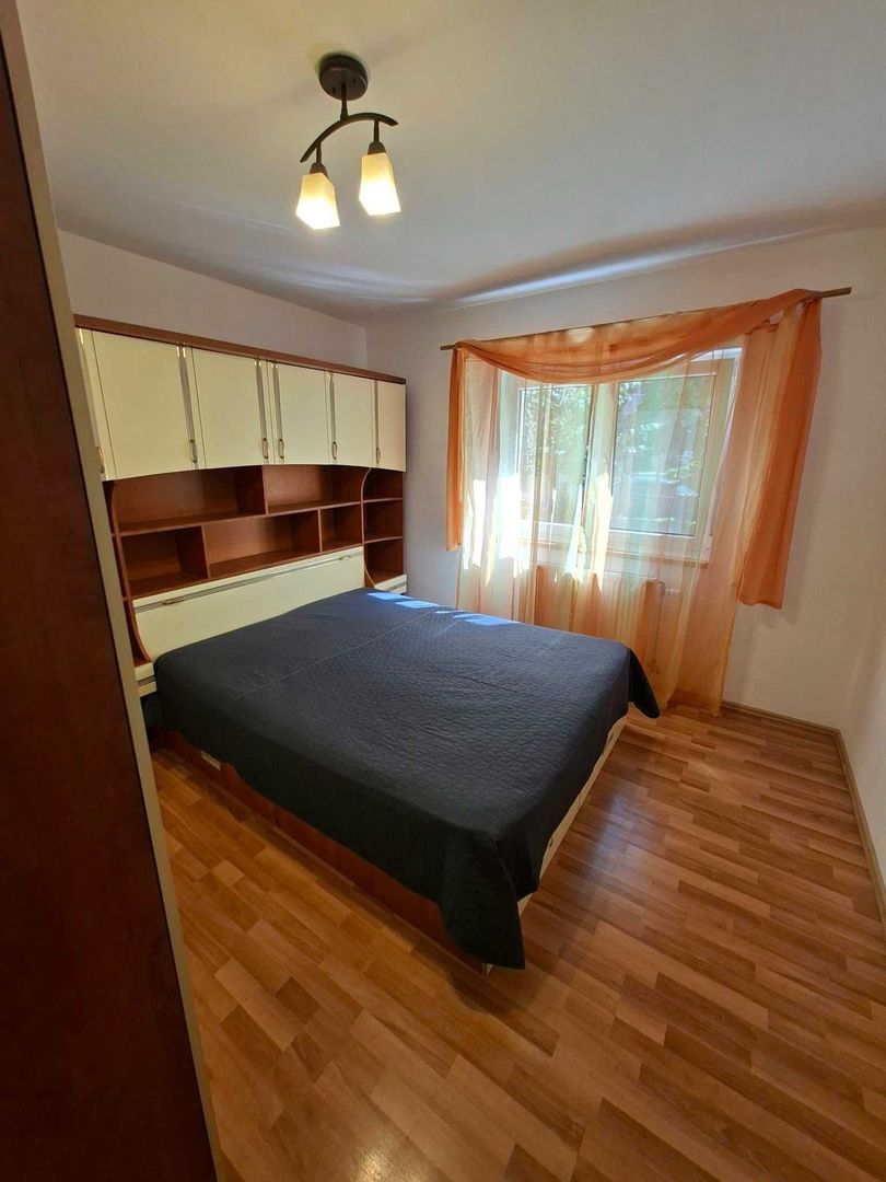 Apartement de inchiriat cu 3 camere - zona Calea Floresti - Poză 8