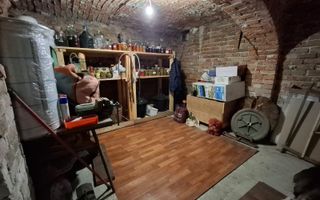 Casa de vanzare in Sibiu, birouri, clinica ,Parcul Sub Arini - Poză 12