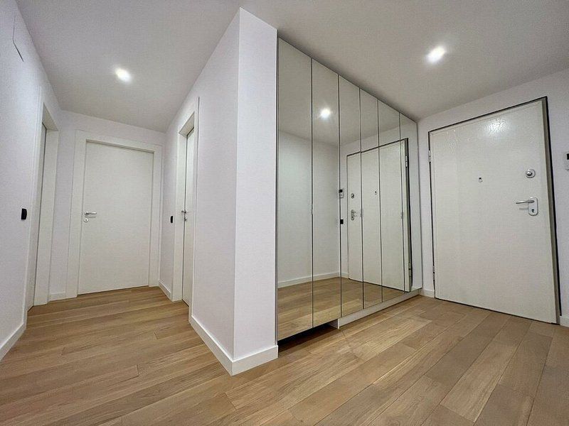 Inchiriere apartament 4 camere  | One Herastrau Towers - Poză 12