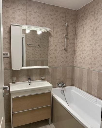 Apartament de inchiriat 4 camere Aron Cotrus Herastrau - Poză 9