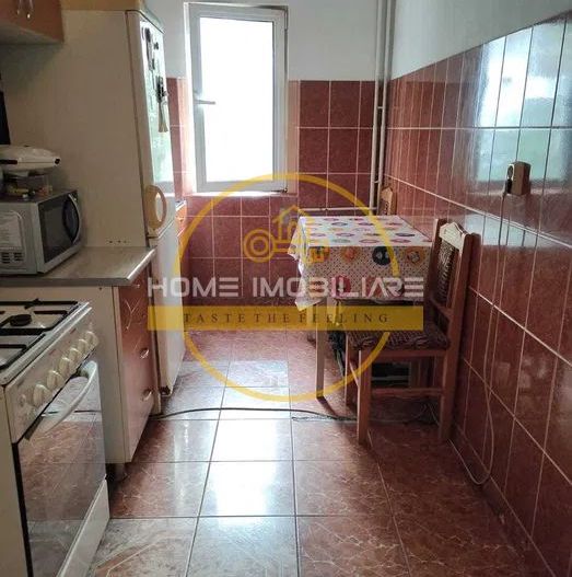 Etaj 2, Fara Risc, 2 camere zona Alexandru cel Bun - Poză 3