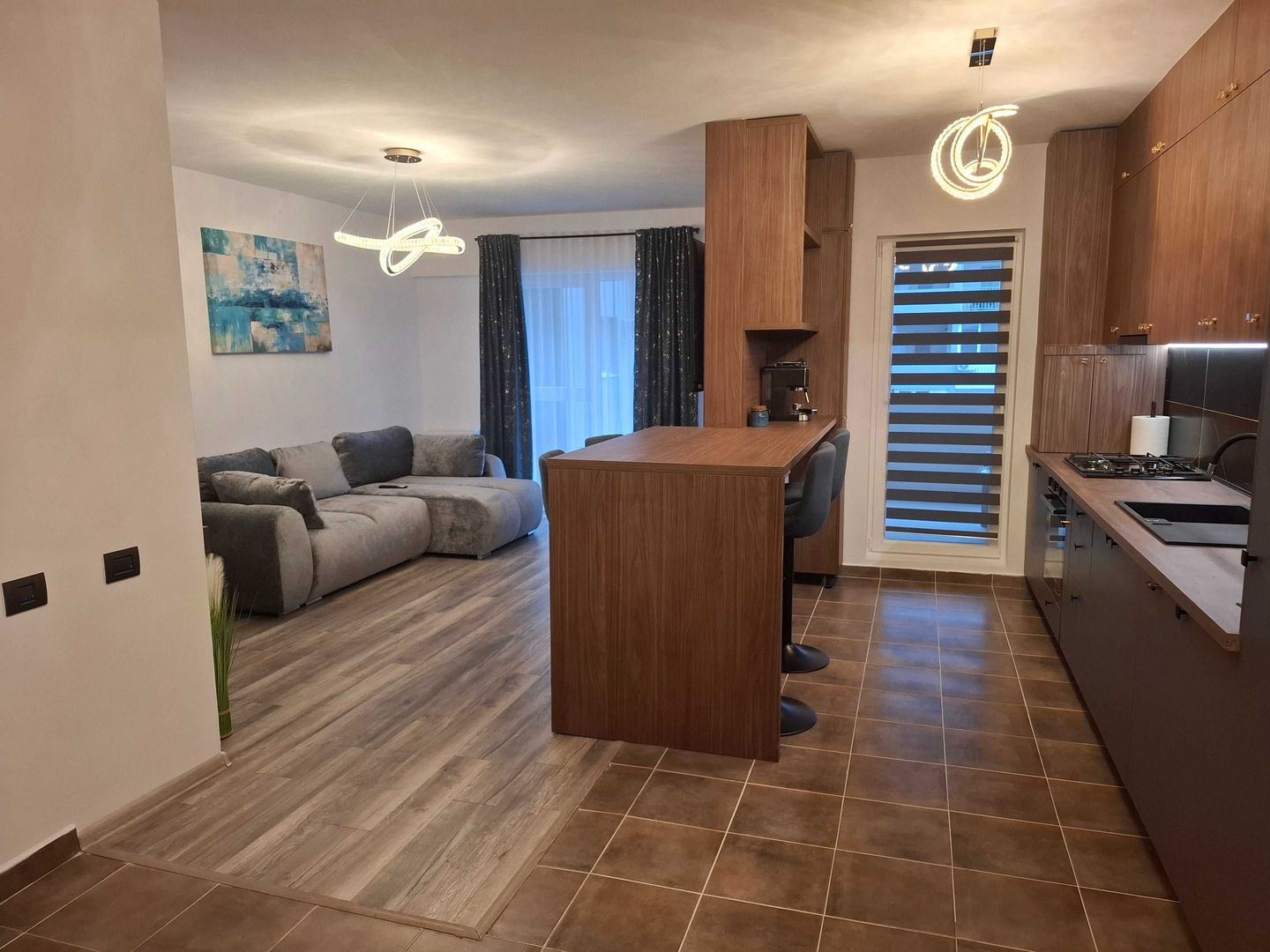 Garsoniera noua, prima inchiriere, parcare + boxa, Pallady, cat friendly - Poză 2