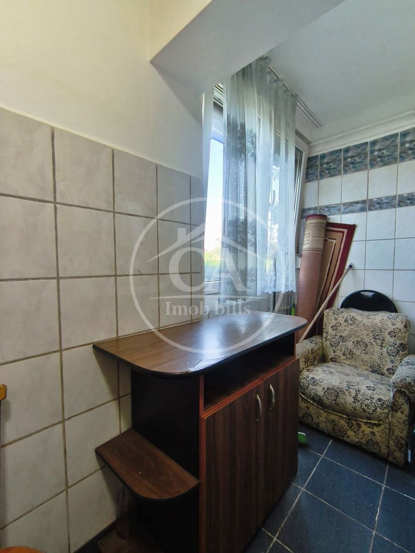 Apartament de vânzare cu 1 camere în zona Rogerius, Oradea - Poză 8