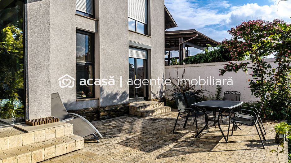 Vilă unică în Pârneava - Poză 13