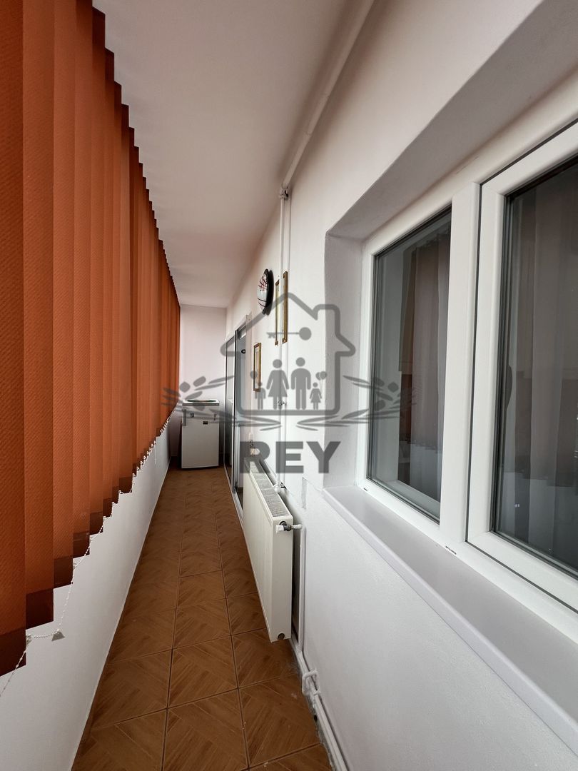 Apartament 2 camere decomandat,renovat integral, mobilier nou /pivniță - Poză 6