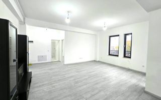 De vânzare apartament 3 camere, centru Satu Mare - Poză 7