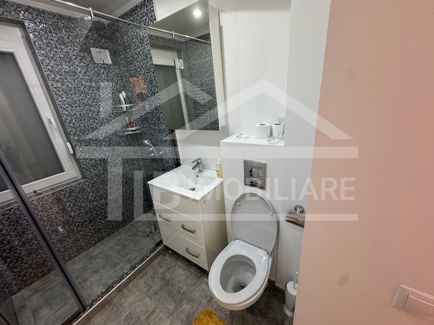 Apartament cu 3 camere, 80mp, Zona UMFST - Poză 15