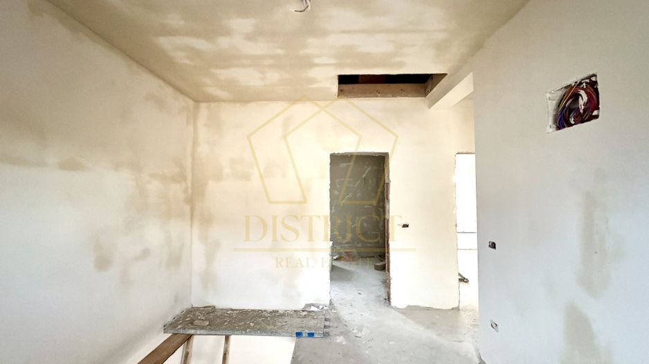 Duplex cu 4 camere, despărțit prin CARPORT | Mosnita Noua | HORNBACH - Poză 8