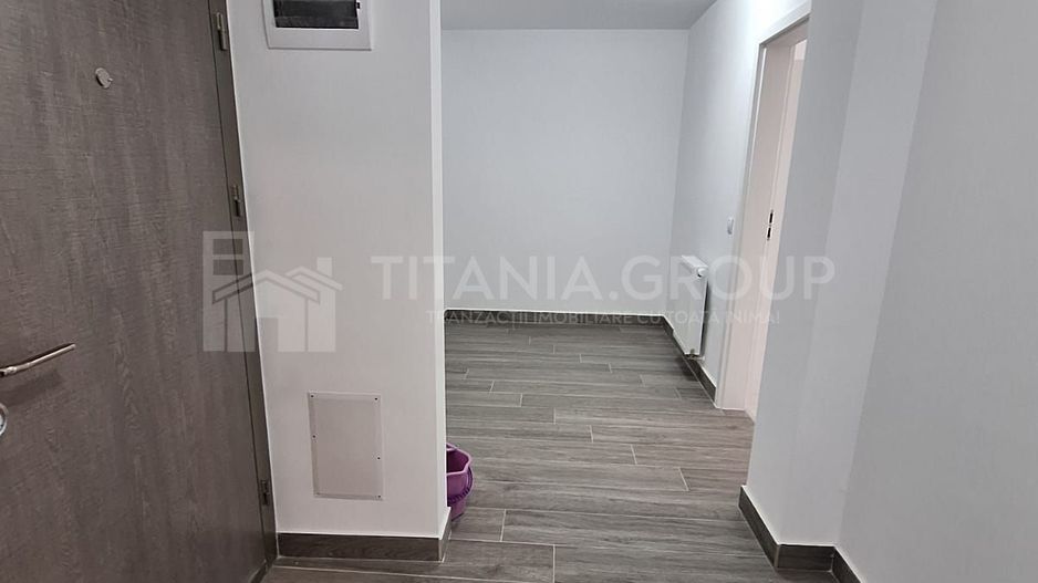 Apartament modern 2 camere decomandat, zona Coresi - Poză 7