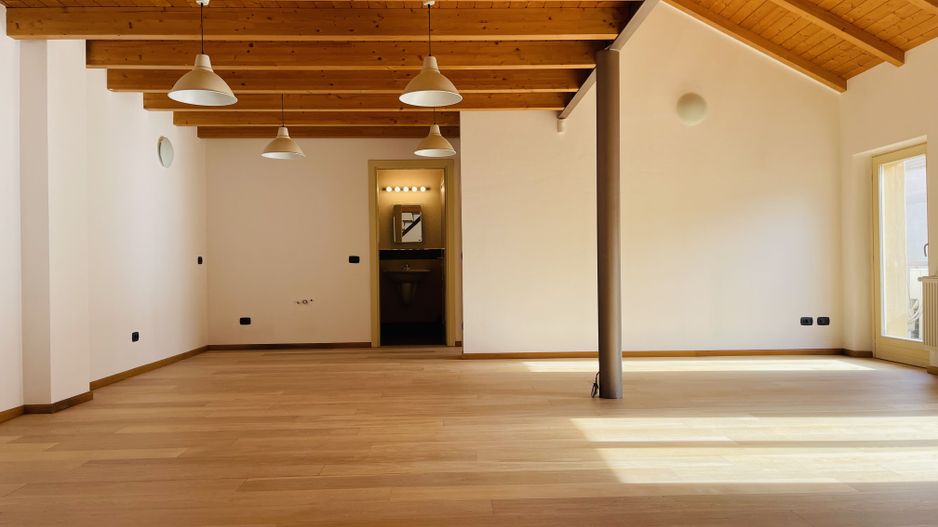 P-ta Unirii - Comision 0% | Apartament 3 camere-113 mp | Imobil 2008 - Poză 13