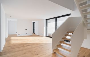 Vila 6 camere in Amber Forest