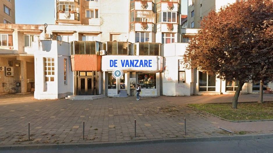Central 445,3 mp utili - Spatiu comercial masiv - Parter cu vitrina si subsol - Poză 2